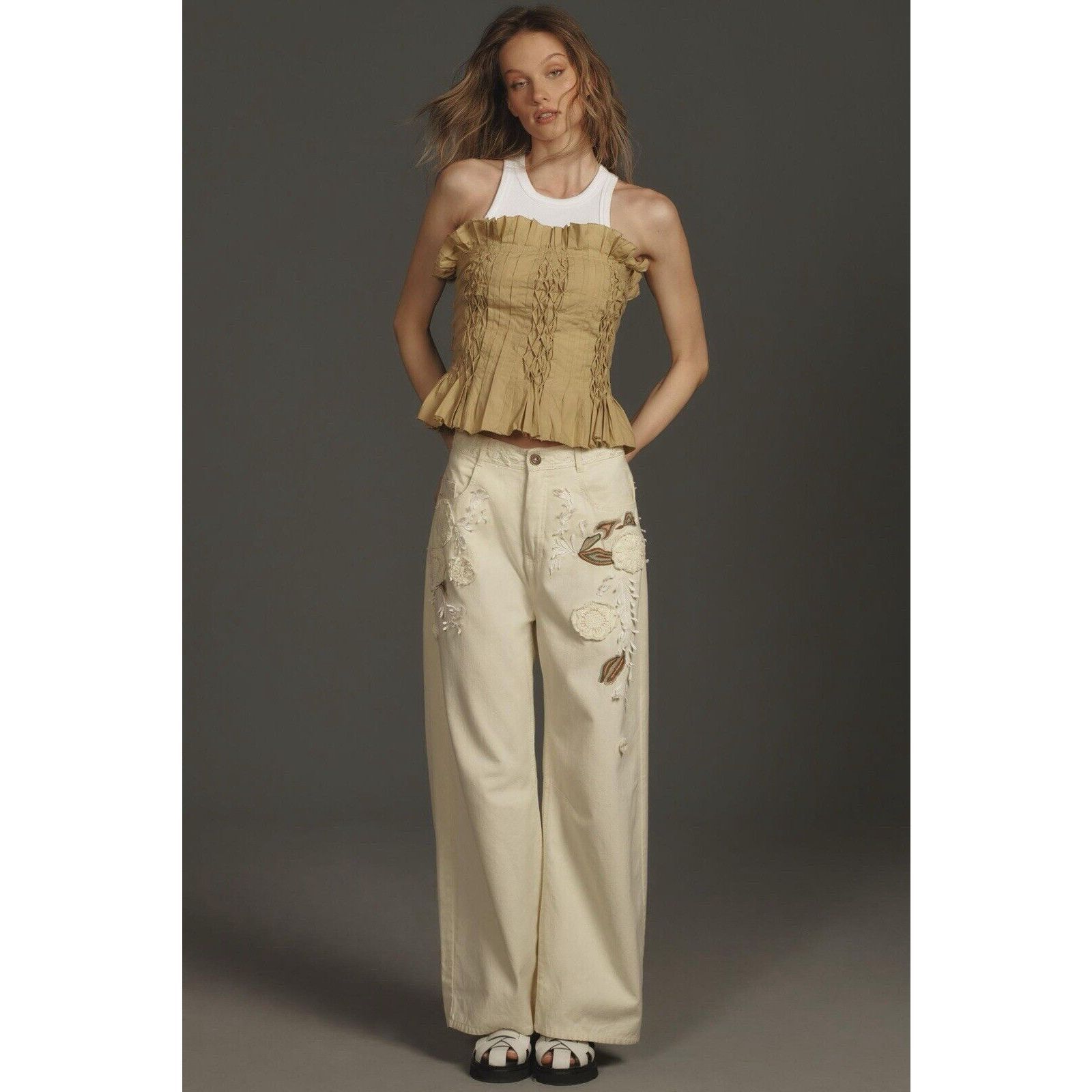 New Anthropologie Pilcro Embroidered Cropped Bow Pants Size 32
